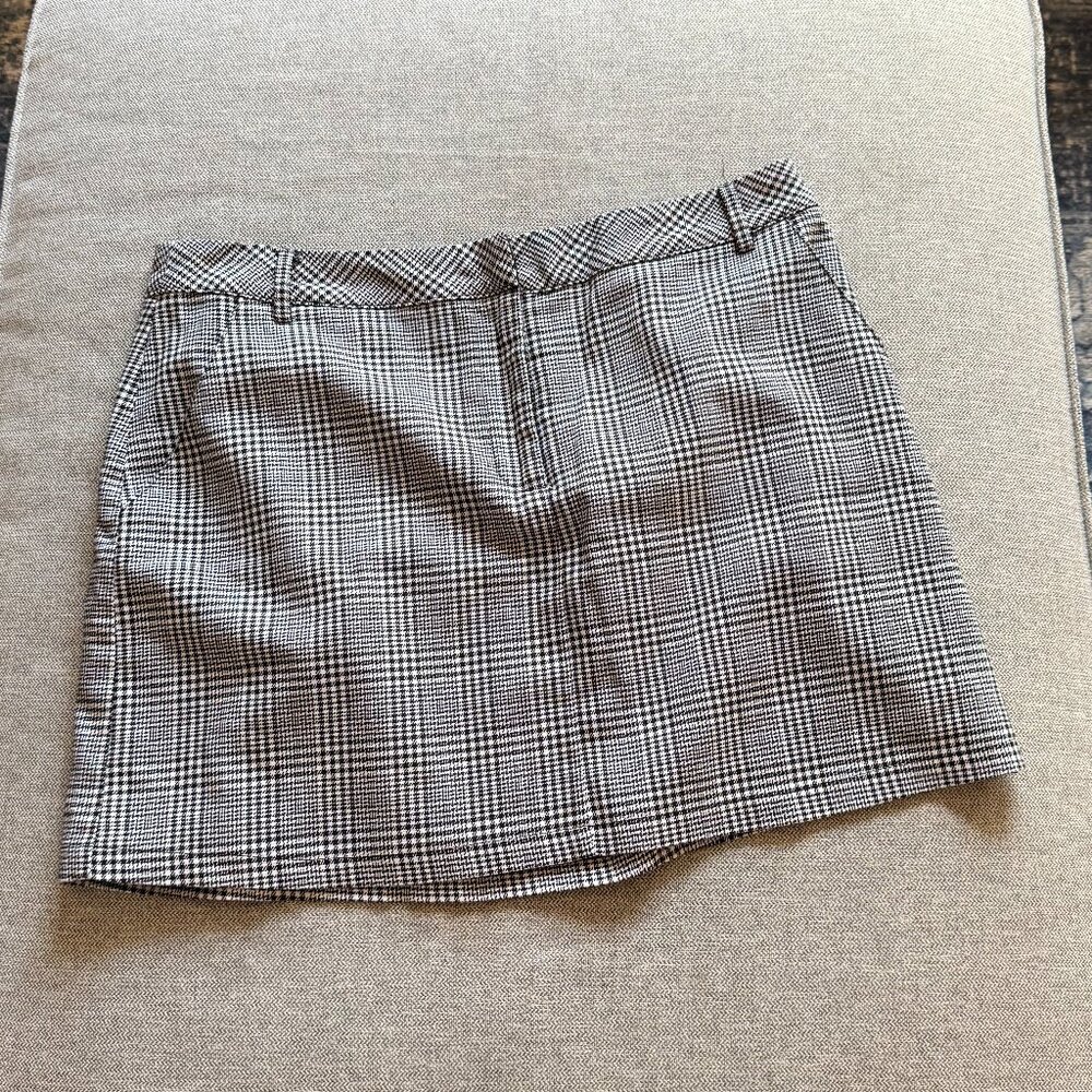 DOTTI Houndstooth Plaid Mini Skirt – Tagged 14 (Fits 10/12)